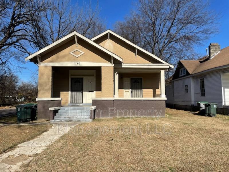 Apartment for rent at 1246 Snowden Ave #EAST, Memphis, TN 38107