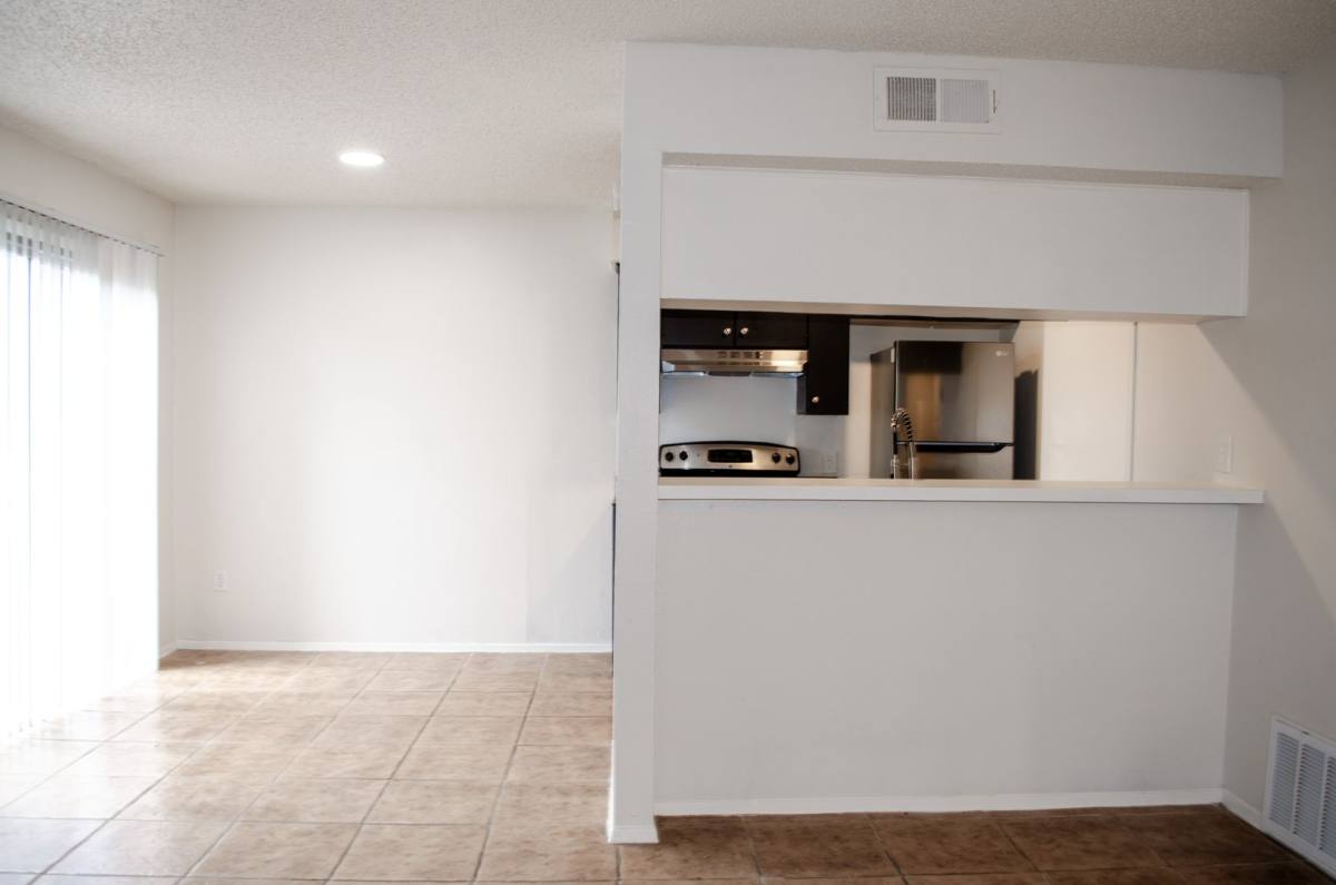 Apartment for rent at 1705 Coronado Hills Dr, Austin, TX 78752