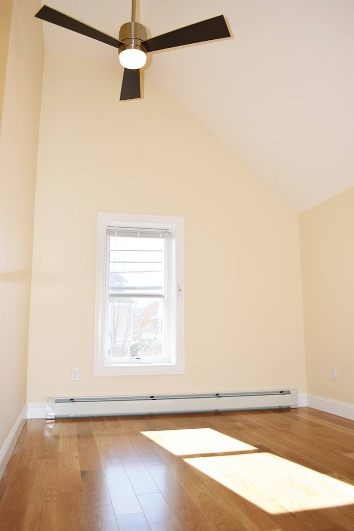 Apartment for rent at 220 N Ave, Burlington, VT 05401