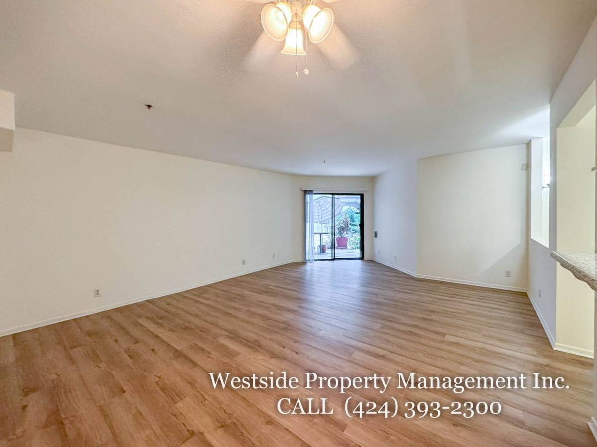 Apartment for rent at 3848 Overland Ave #420, Culver City, CA 90232