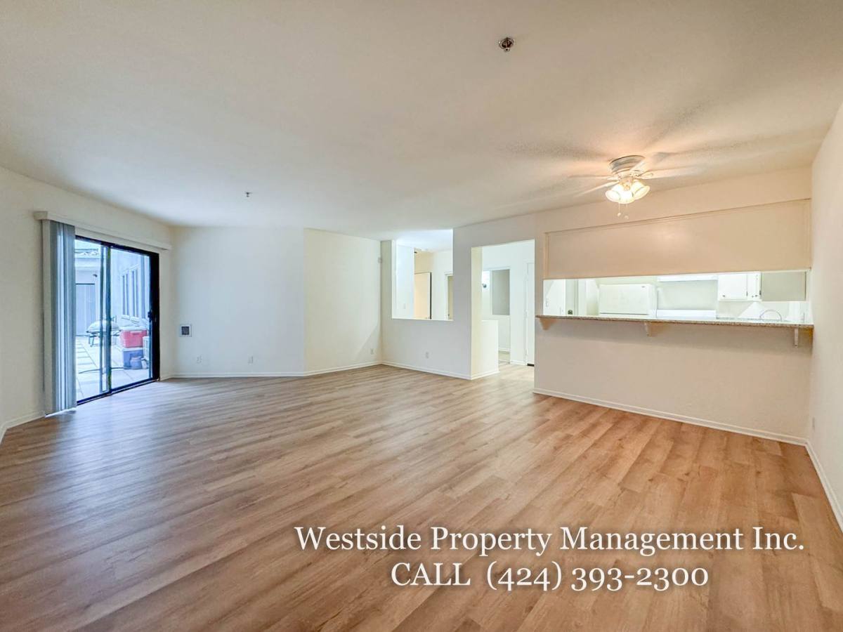 Apartment for rent at 3848 Overland Ave #420, Culver City, CA 90232