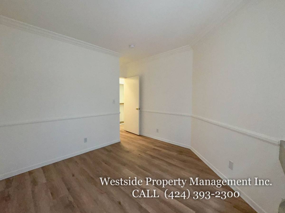 Apartment for rent at 3848 Overland Ave #420, Culver City, CA 90232