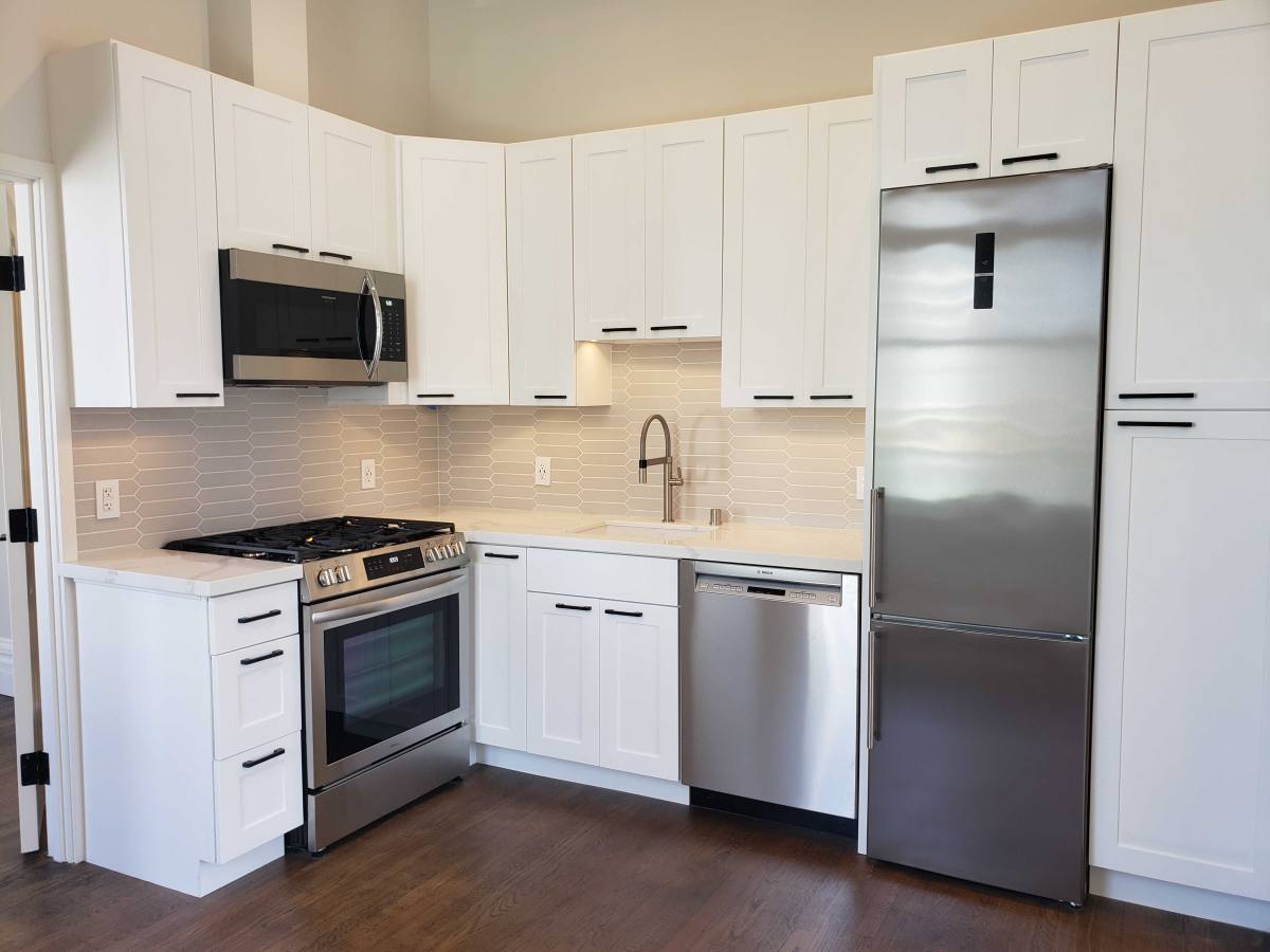 Apartment for rent at 1201 Sanchez St #1, San Francisco, CA 94114