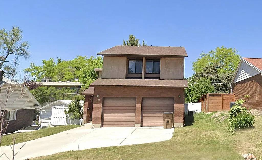 House for rent at 1213 Charlton Ave, Salt Lake City, UT 84106