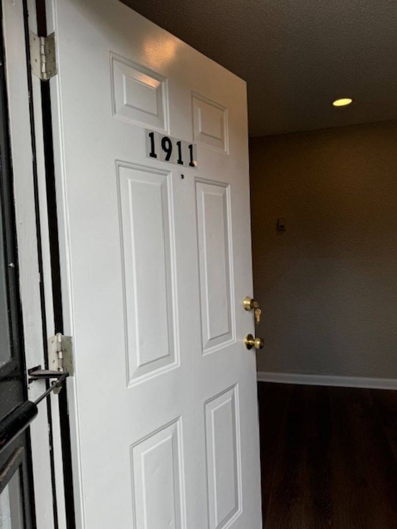 Apartment for rent at 1911 Morena St, Nashville, TN 37208