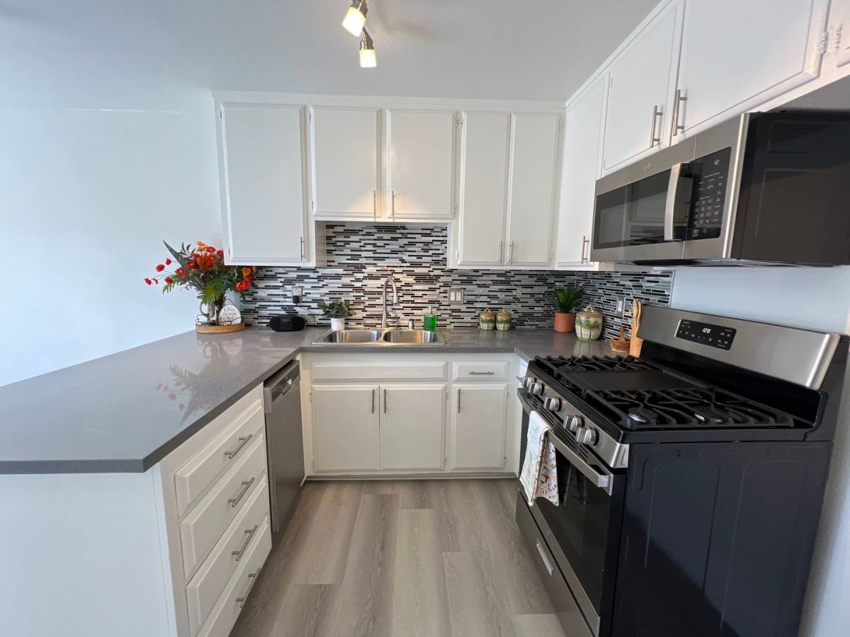 Apartment for rent at 12381 Arrowhead St, Stanton, CA 90680