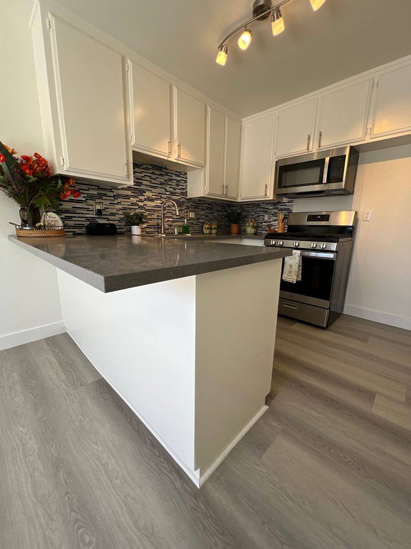 Apartment for rent at 12381 Arrowhead St, Stanton, CA 90680