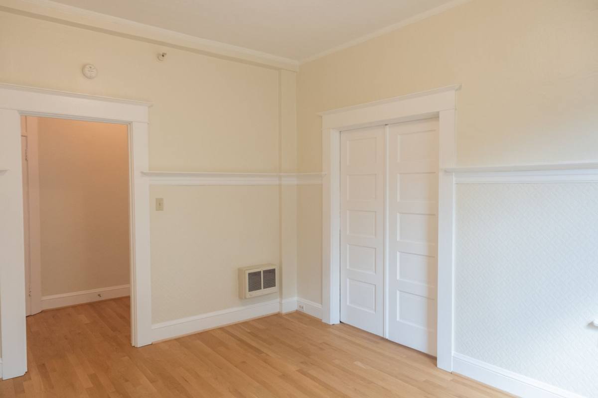 Apartment for rent at 526 NW 21st Ave, Portland, OR 97209