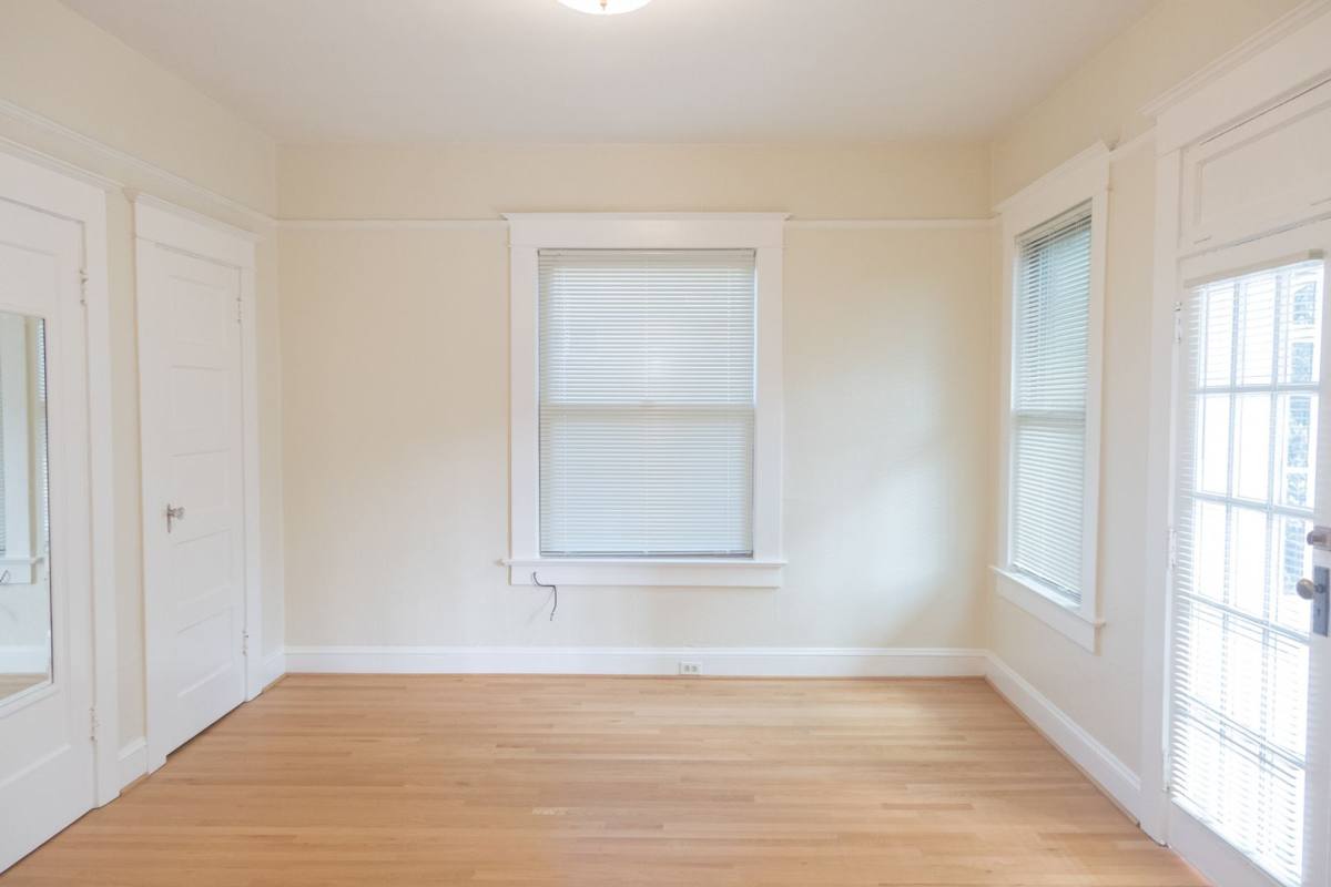 Apartment for rent at 526 NW 21st Ave, Portland, OR 97209