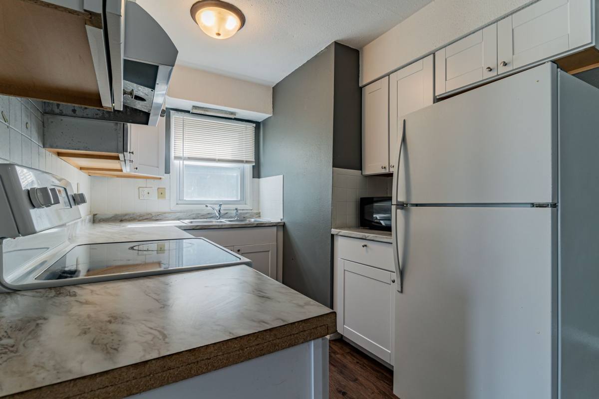 Apartment for rent at 801 Hollycrest Dr, Champaign, IL 61821