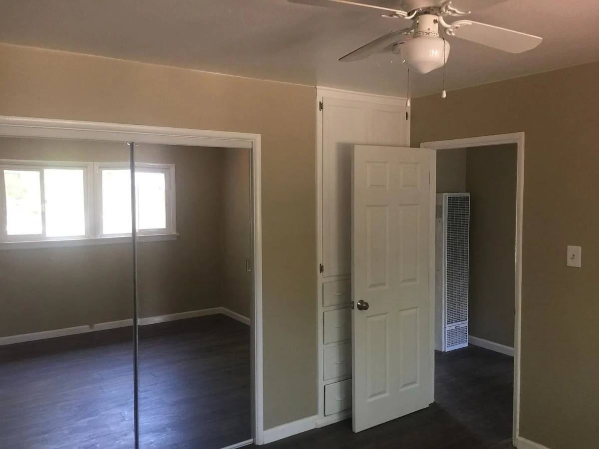 Apartment for rent at 273 E 18th St, San Bernardino, CA 92404