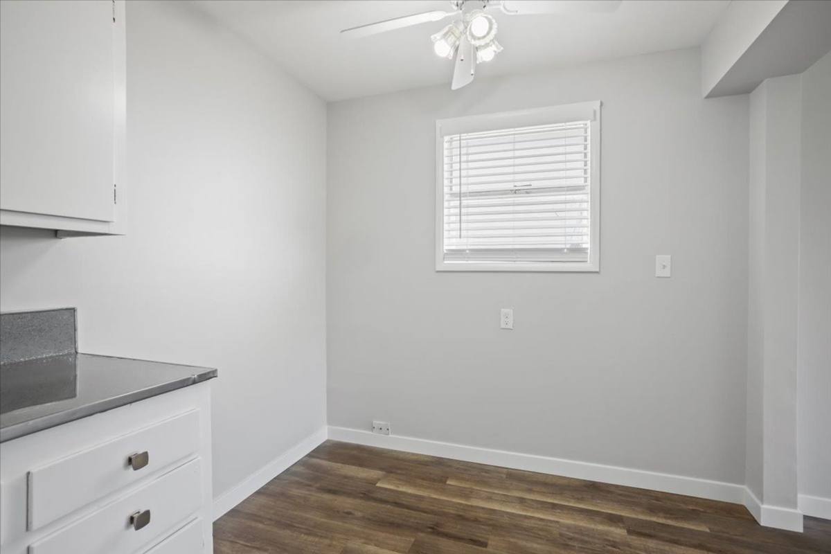 Apartment for rent at 305 Lind Ave SW, Renton, WA 98057
