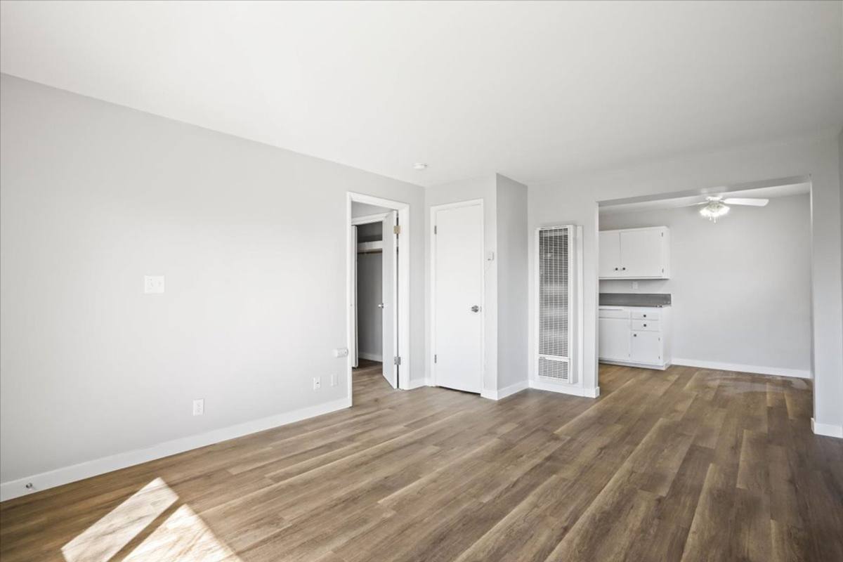 Apartment for rent at 305 Lind Ave SW, Renton, WA 98057