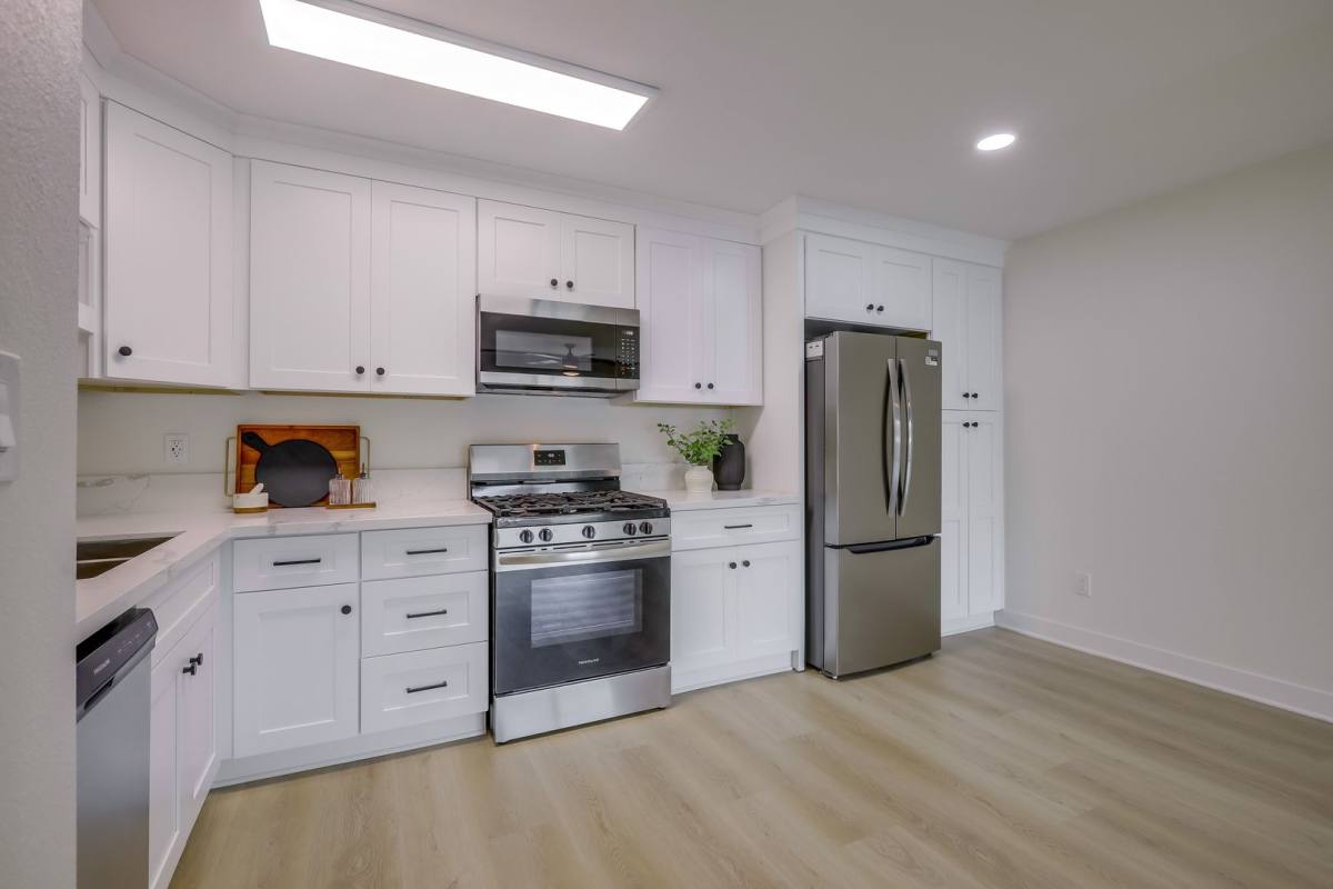 Apartment for rent at 2611 W Baylor Circle, Anaheim, CA 92801