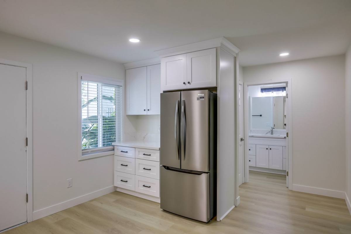 Apartment for rent at 2611 W Baylor Circle, Anaheim, CA 92801