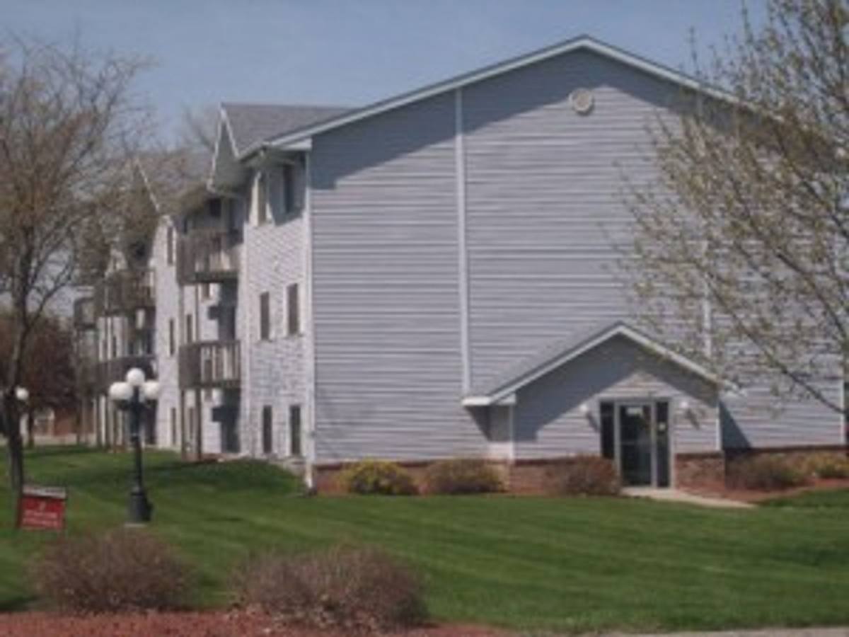 Apartment for rent at 395 4th St, Waukee, IA 50263