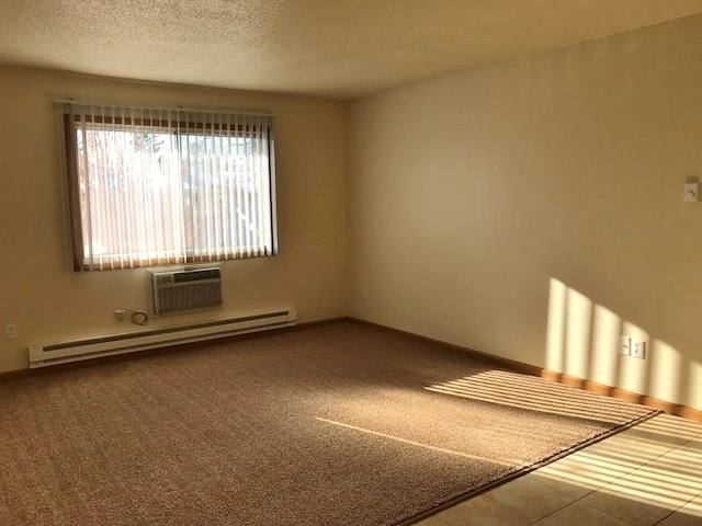 Apartment for rent at 918 920 Gould St, La Crosse, WI 54603