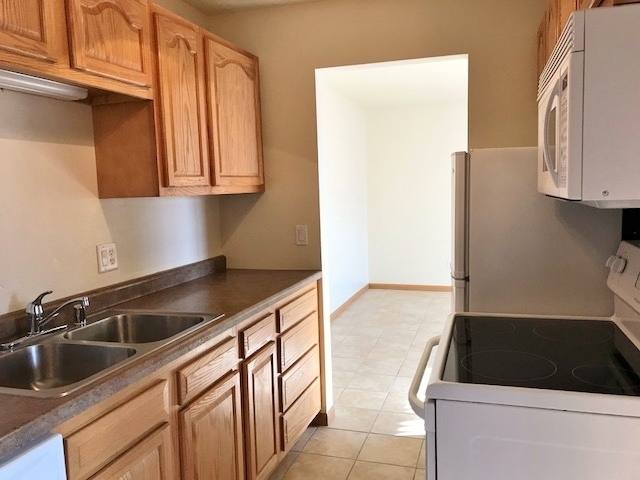 Apartment for rent at 918 920 Gould St, La Crosse, WI 54603