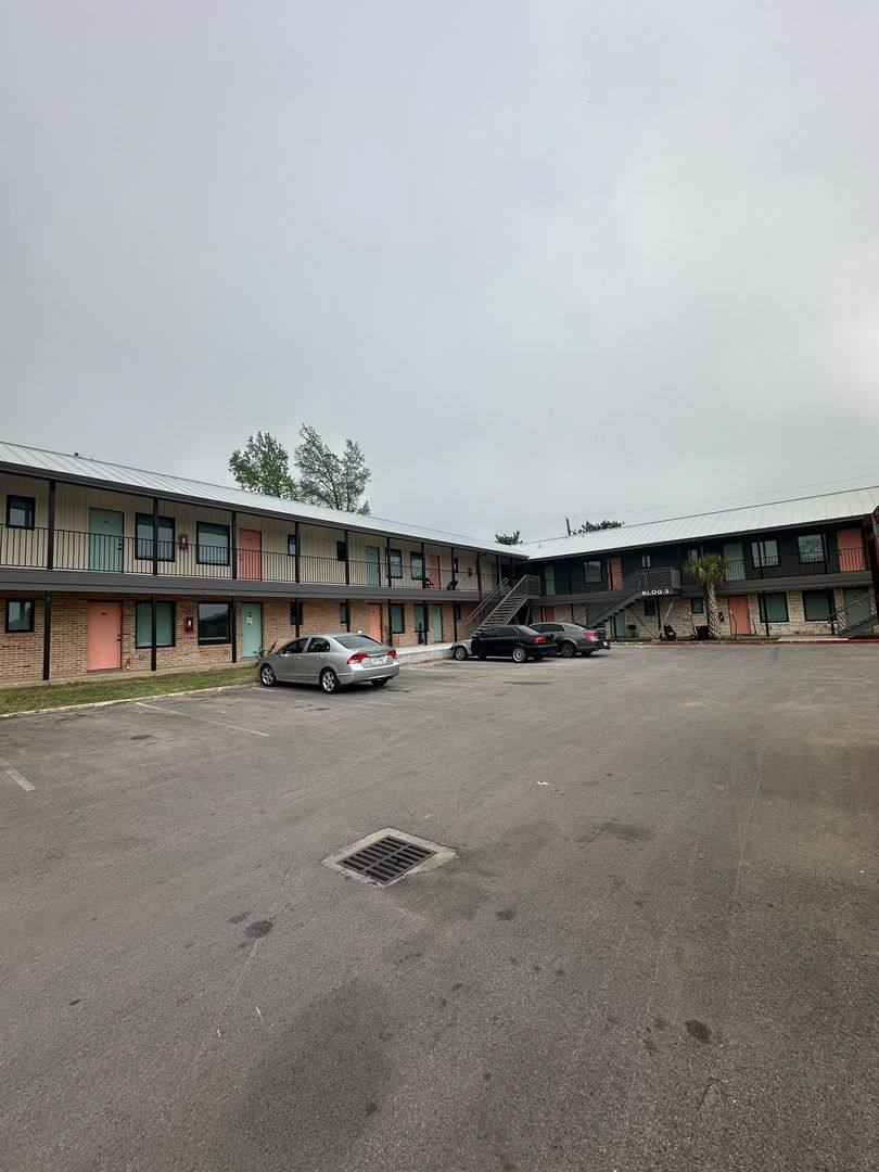 Apartment for rent at 9133 N Gate Blvd, Austin, TX 78758