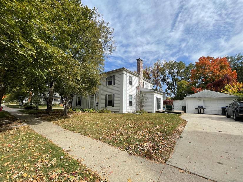 House for rent at 354 Ferson Ave #A, Iowa City, IA 52246