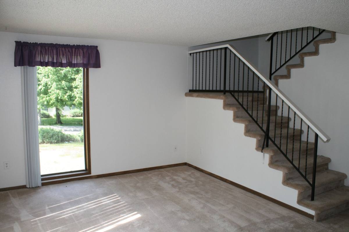 Apartment for rent at 2702 E 31st, Spokane, WA 99223