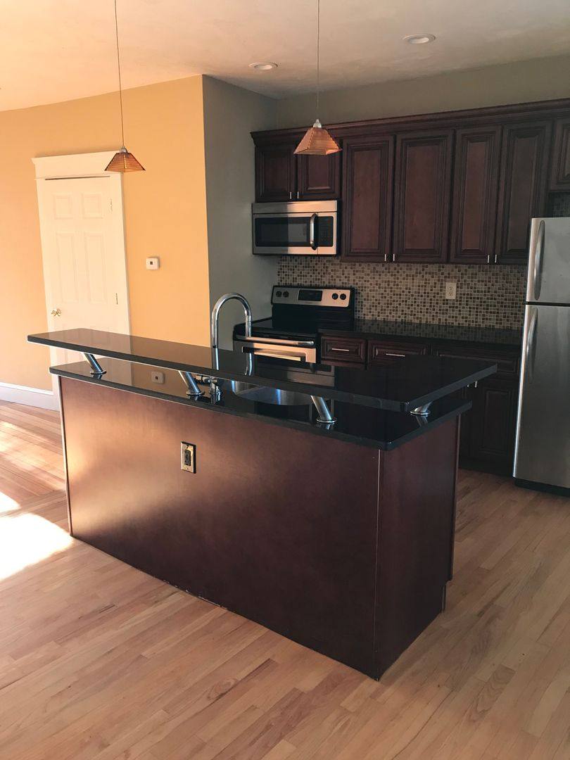 Apartment for rent at 98 Knight St, Providence, RI 02909