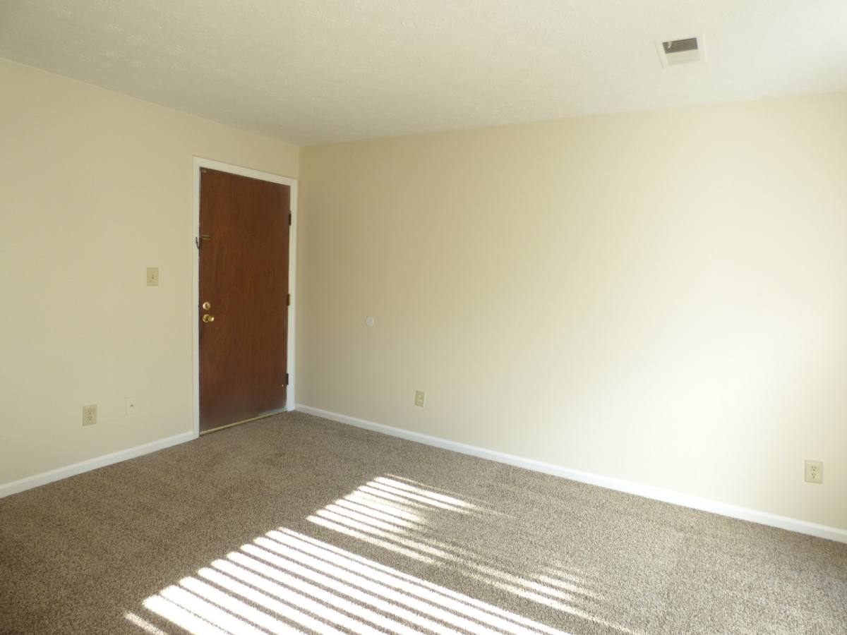 Apartment for rent at 150 Northland Dr, Lexington, KY 40505