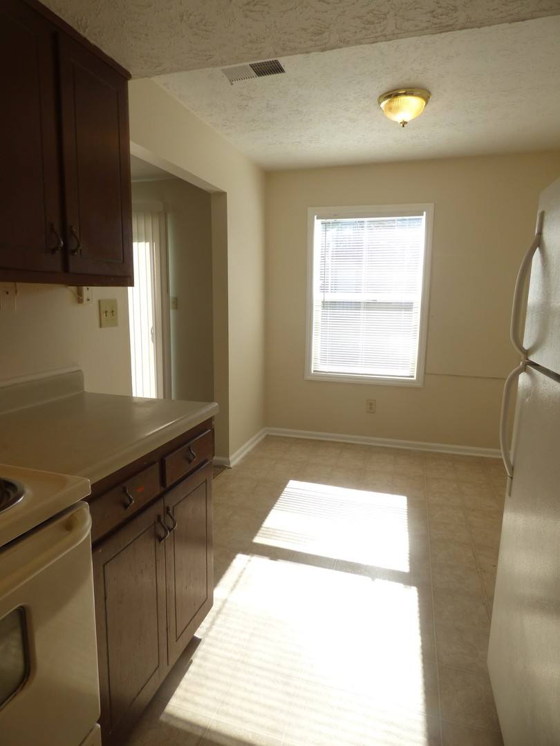 Apartment for rent at 150 Northland Dr, Lexington, KY 40505