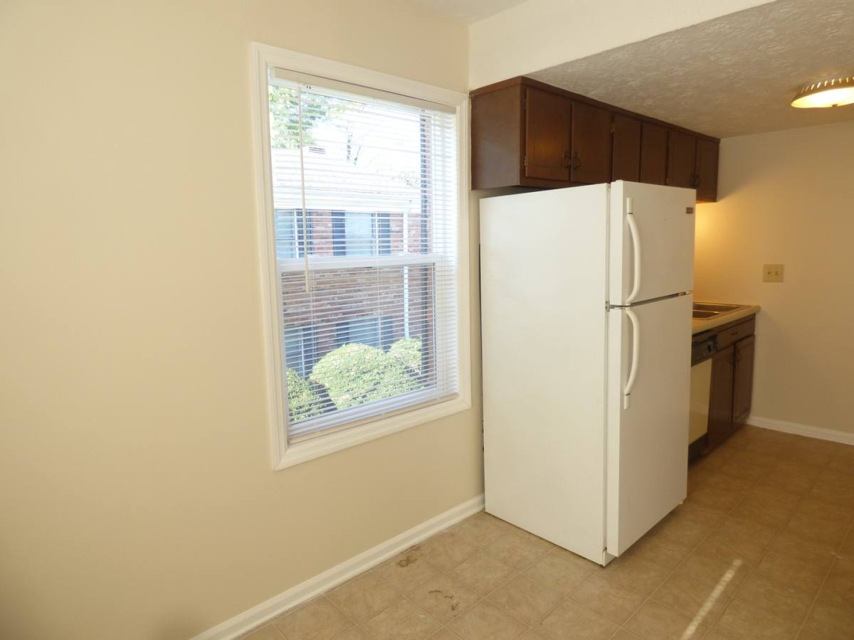 Apartment for rent at 150 Northland Dr, Lexington, KY 40505
