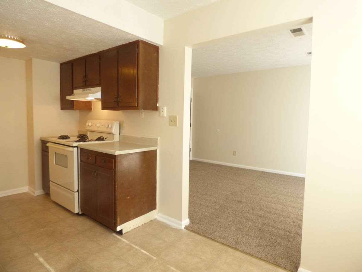Apartment for rent at 150 Northland Dr, Lexington, KY 40505