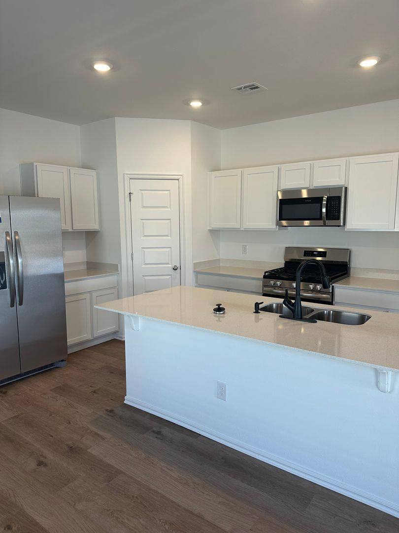 House for rent at 1213 Meadow Brook Dr, Purcell, OK 73080