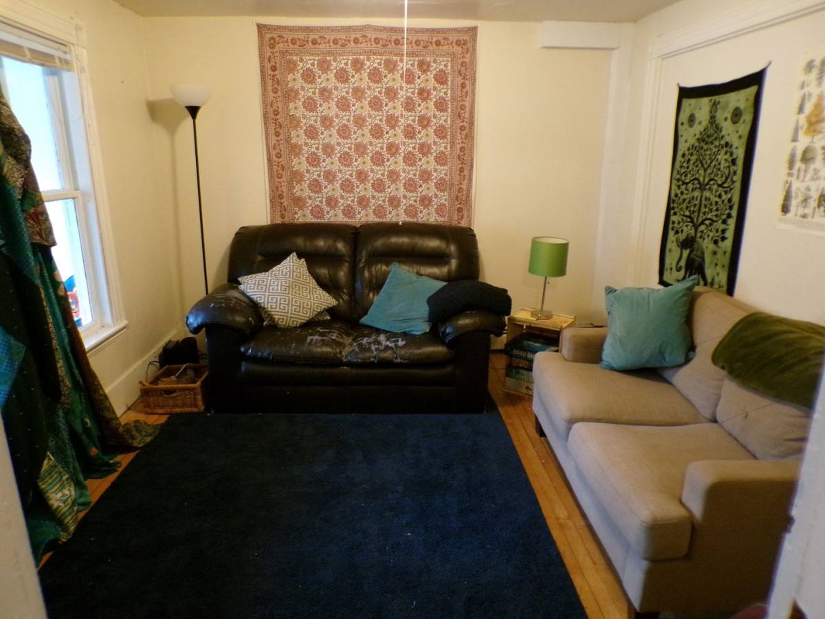 Apartment for rent at 14-16 Hamlin St, Orono, ME 04473