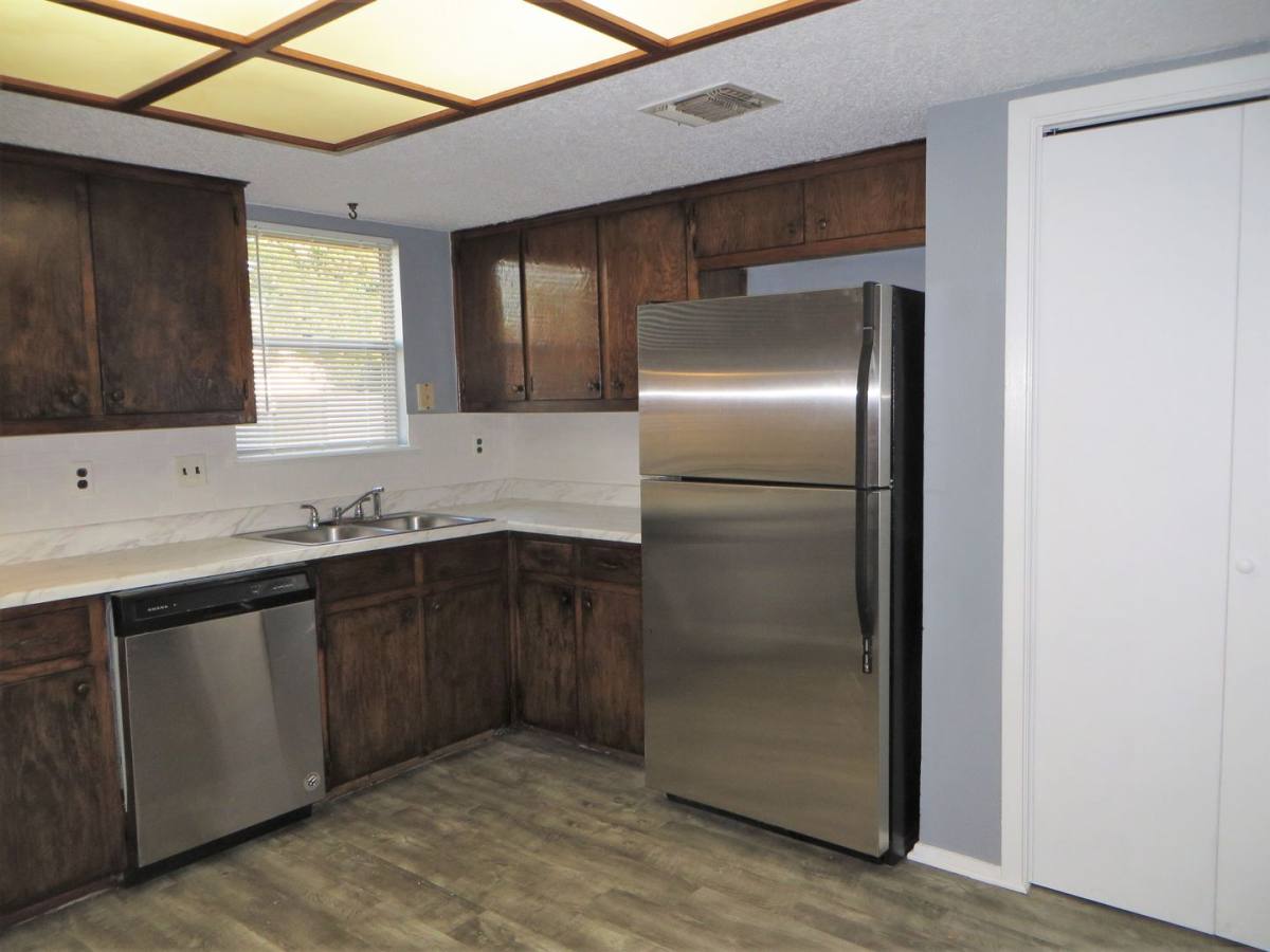Apartment for rent at 409 E Janis Dr, Georgetown, TX 78628