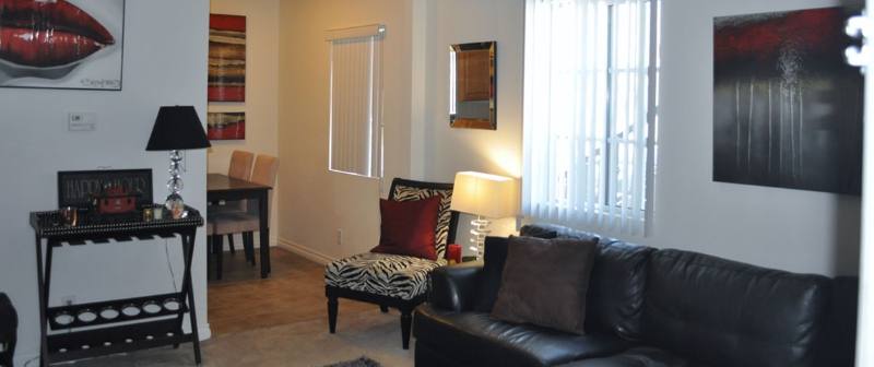 Apartment for rent at 1102 W 29th St, Los Angeles, CA 90007