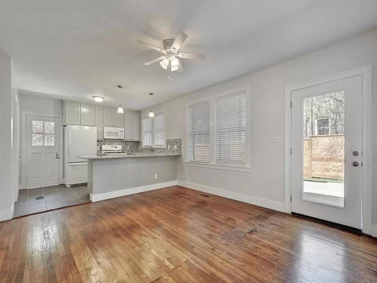 Townhouse for rent at 3202 Beanna St, Austin, TX 78705