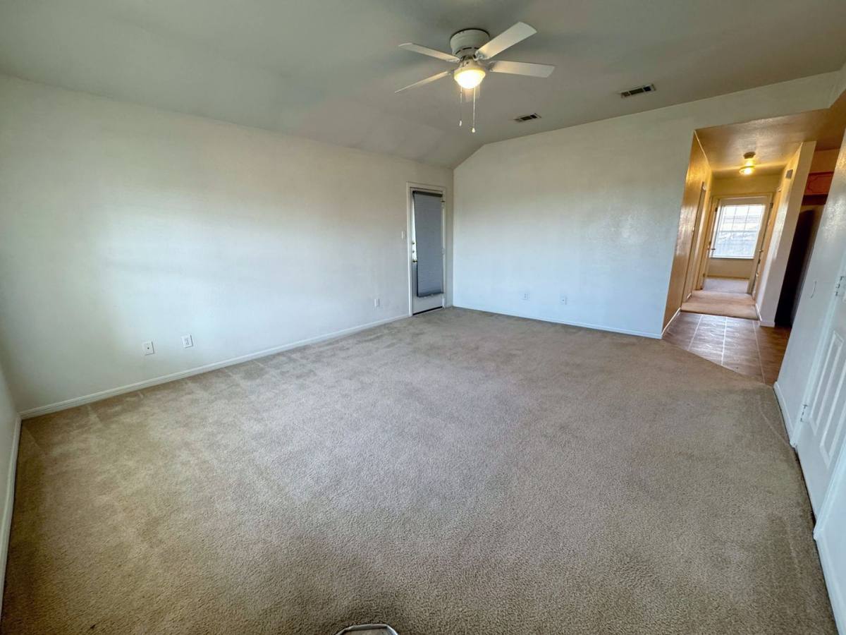 Apartment for rent at 408 W St John Ave, Nolanville, TX 76559