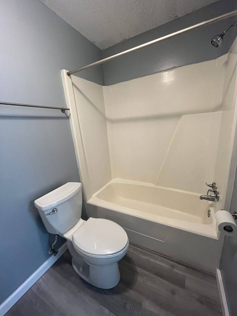 Apartment for rent at 107 Lucas Dr, Blacksburg, VA 24060