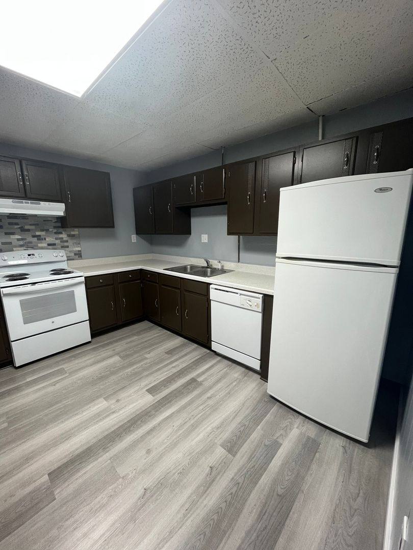Apartment for rent at 107 Lucas Dr, Blacksburg, VA 24060