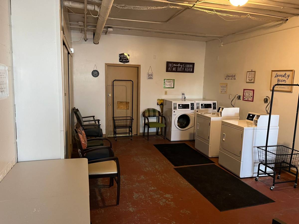 Apartment for rent at 614 6th St, Racine, WI 53403