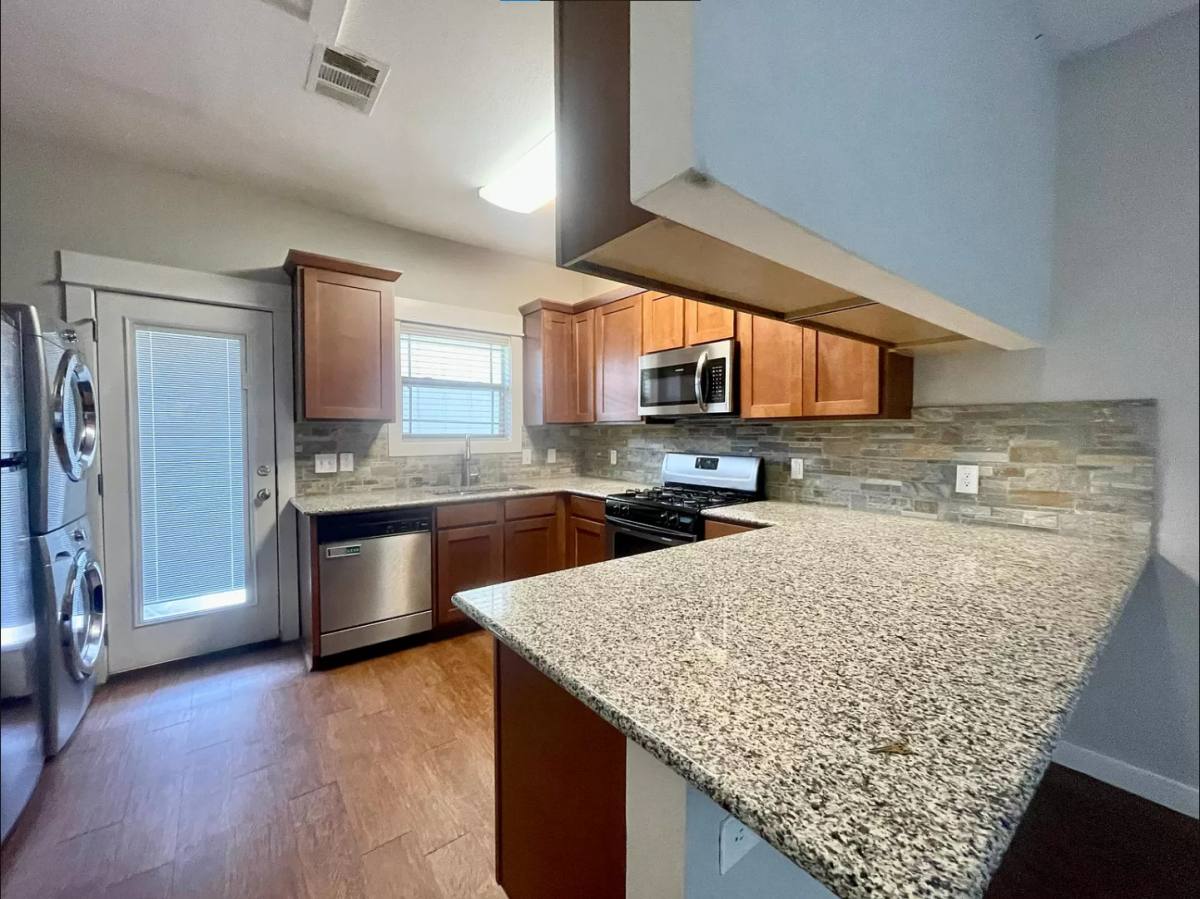 Townhouse for rent at 706 W N Loop, Austin, TX 78751