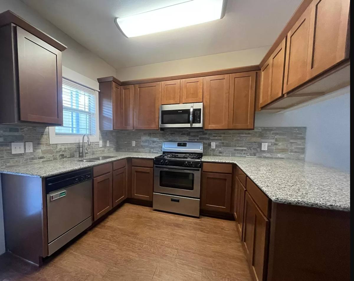 Townhouse for rent at 706 W N Loop, Austin, TX 78751
