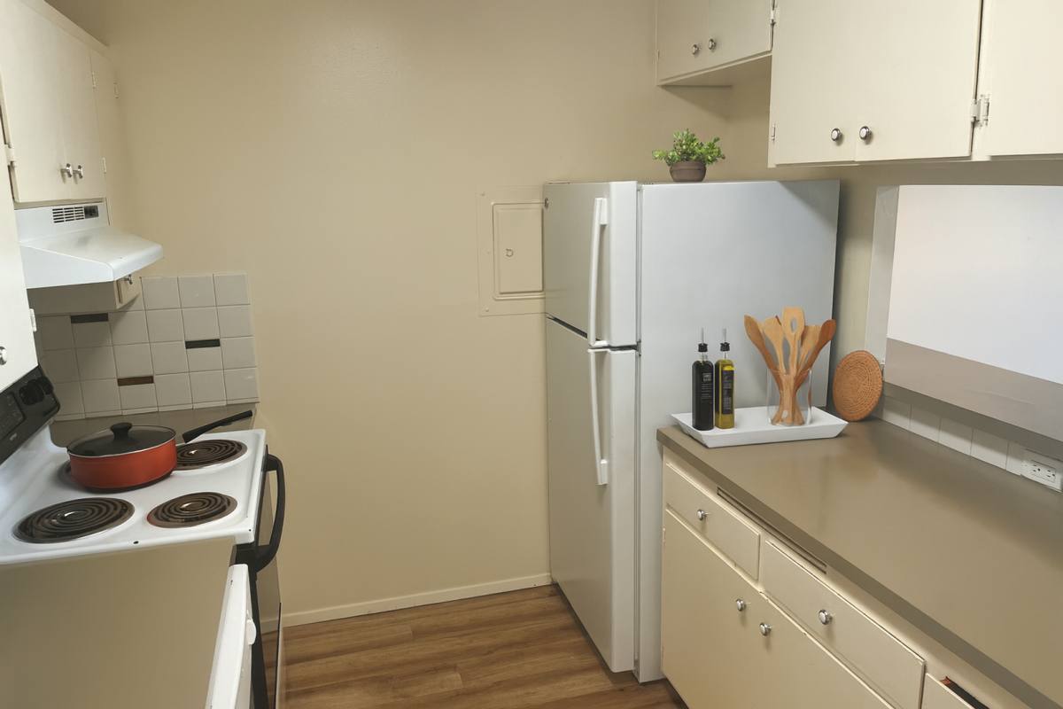 Apartment for rent at 2500 Gilman Dr W, Seattle, WA 98119