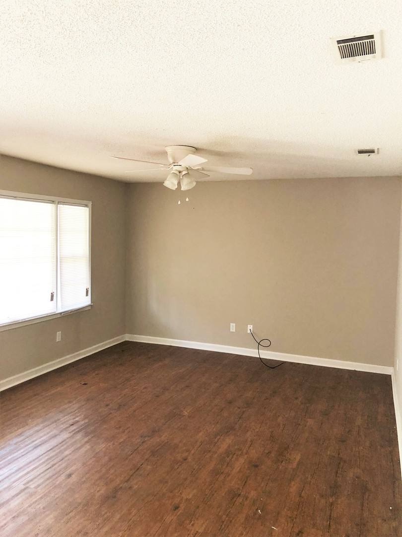 Apartment for rent at 604 Georgia Ave, Statesboro, GA 30458