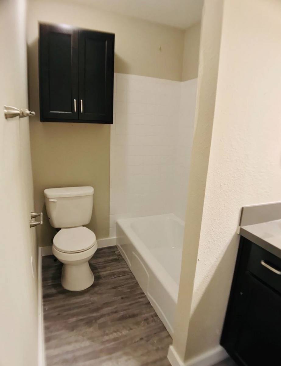 Apartment for rent at 1207 Crown Point Ave, Norman, OK 73072