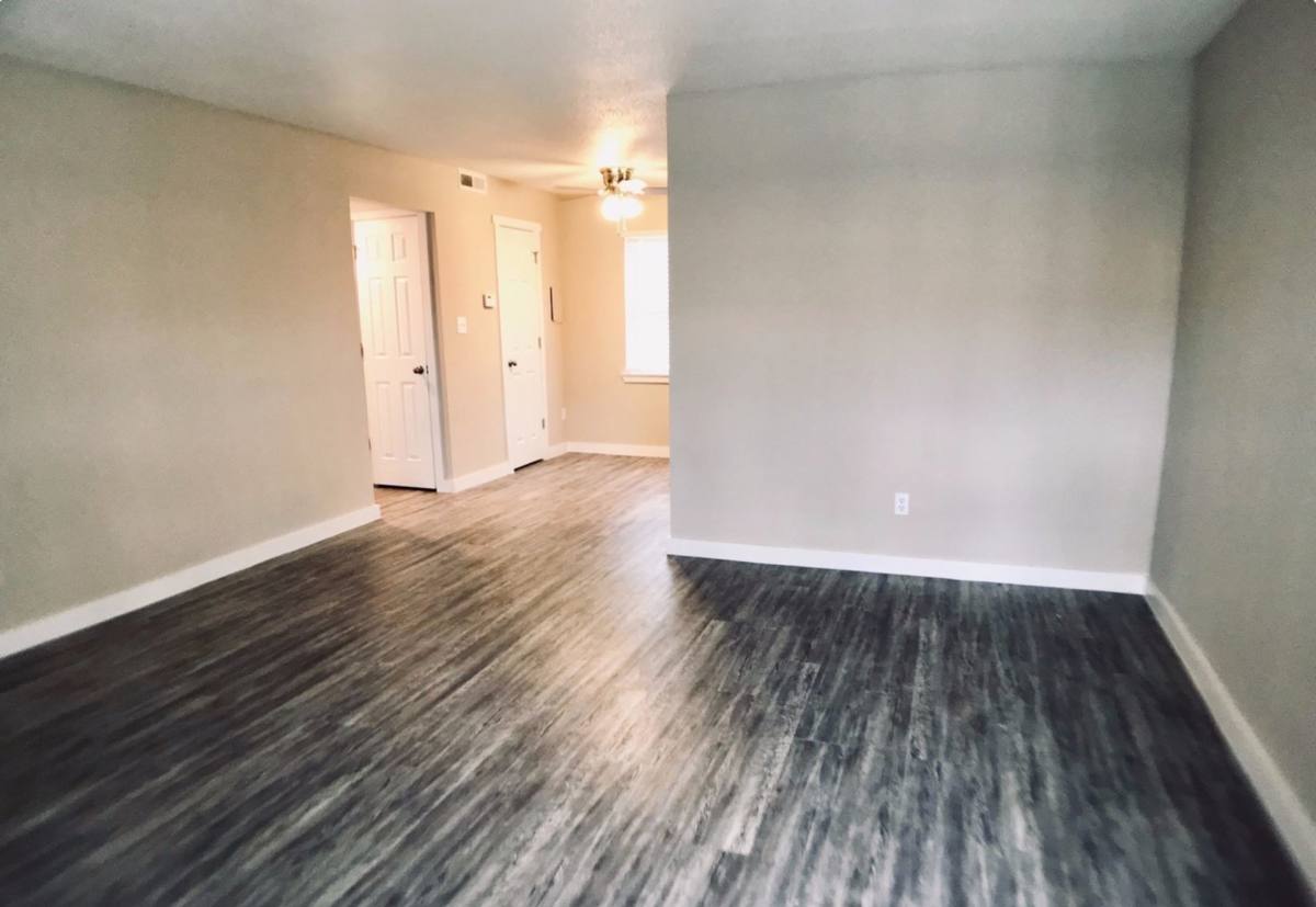 Apartment for rent at 1207 Crown Point Ave, Norman, OK 73072