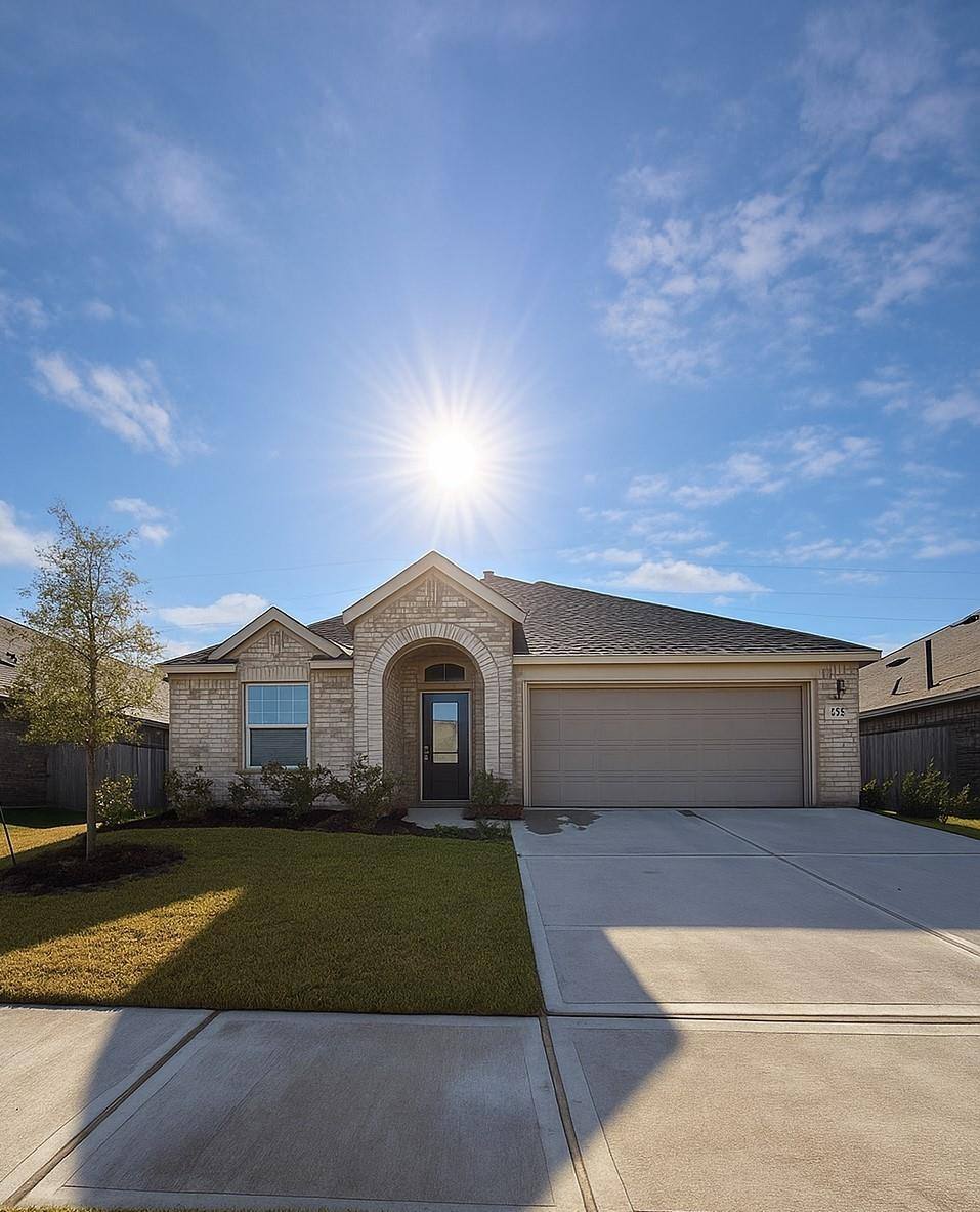 House for rent at 5311 Still Meadow Lane, Richmond, TX 77469