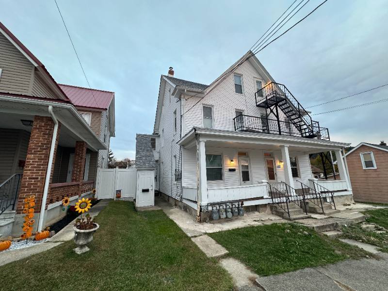 Apartment for rent at 381-383 S 3rd St #381- Unit-3, Lehighton, PA 18235