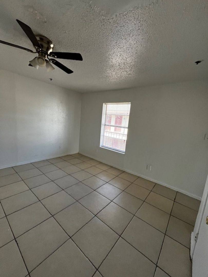 Apartment for rent at 1422-1428 Bennett Ave, Dallas, TX 75206