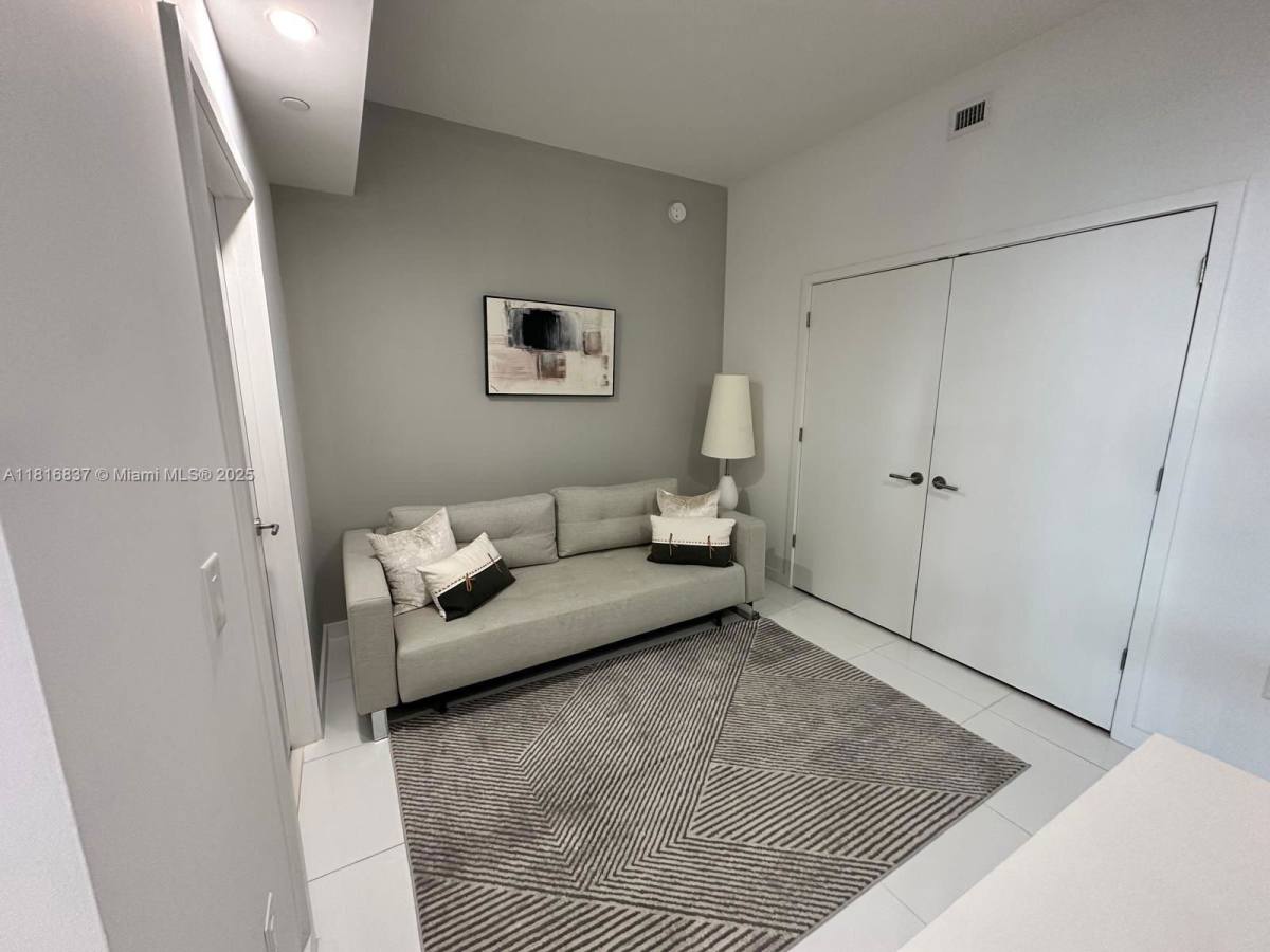 Apartment for rent at 851 NE 1st Ave #1108, Miami, FL 33132