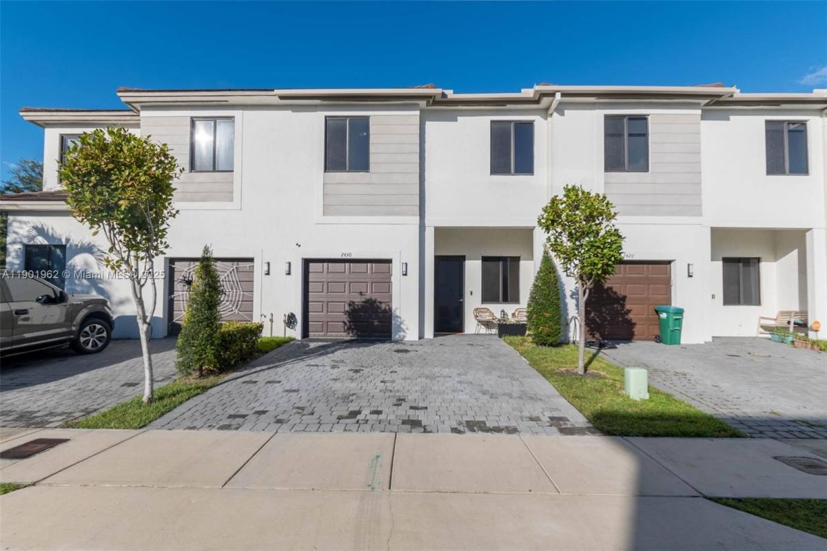 2430 SW 145th Place N A, Miami, FL 33175